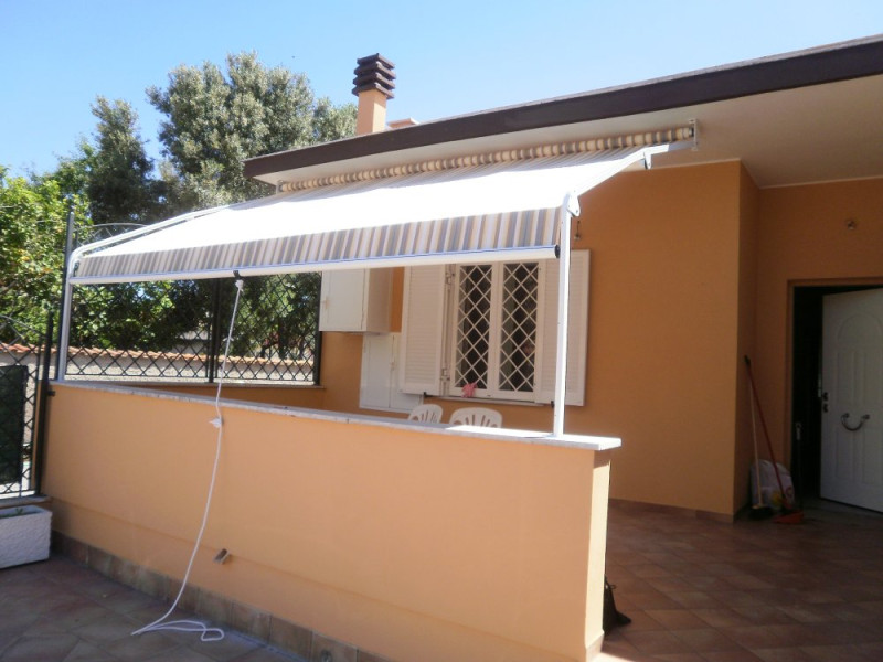 Tende da sole tende esterne prodotti tende tecniche mefi ... Tende da sole resistenti alla pioggia